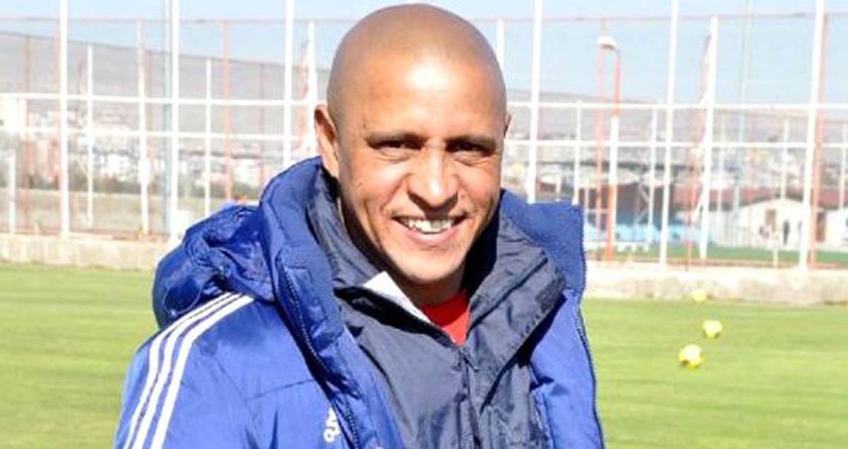 Roberto Carlos, "4 Büyükler"E Karşı Siftah Yaptı