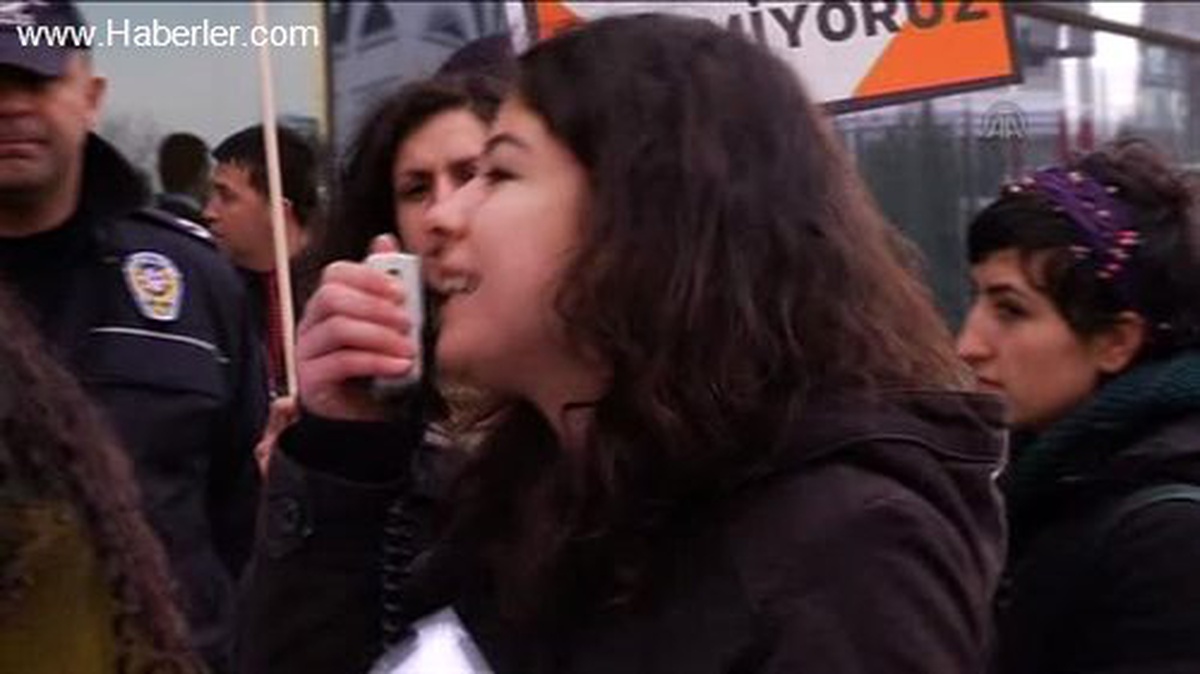 Halkevci Kadınlardan "çocuk gelin" protestosu -