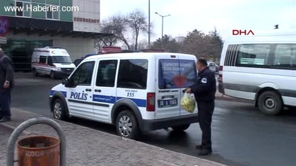 Hastane Önündeki Şüpheli Valiz
