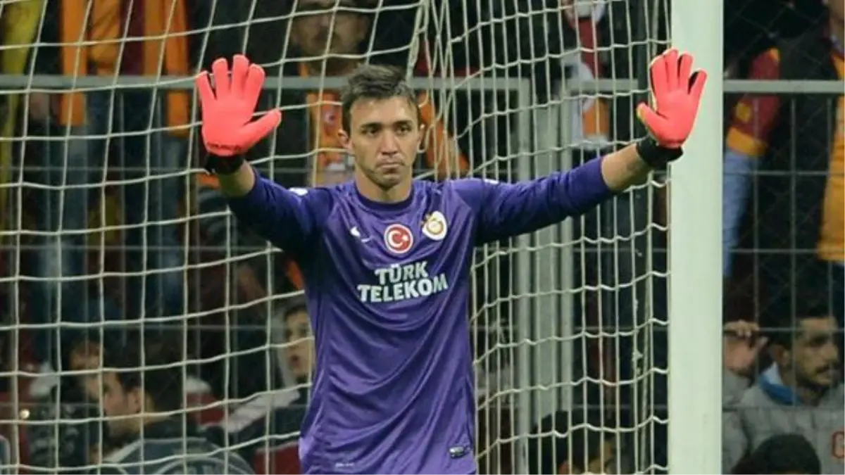 Muslera İsyan Etti!