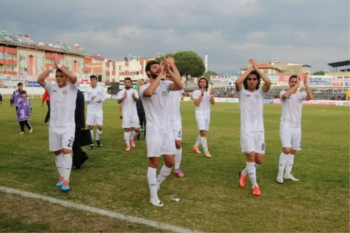 Nazilli Belediyespor, Zirve İddiasını Sürdürecek