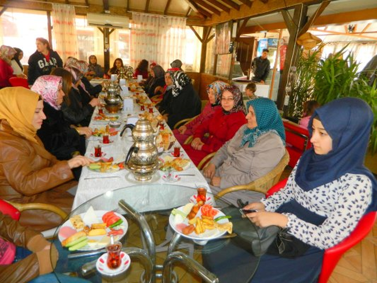 Osmancık\'ta AK Partili Kadınlar Kahvaltıda Buluştu