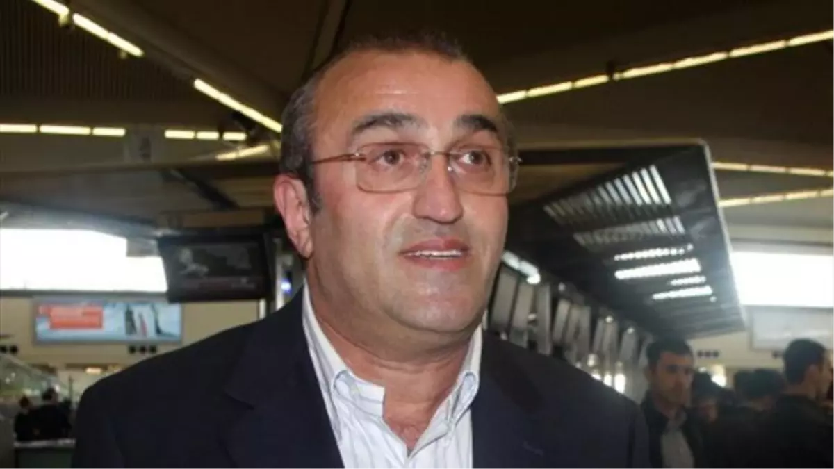 Şampiyon ya Galatasaray Olur ya Beşiktaş"