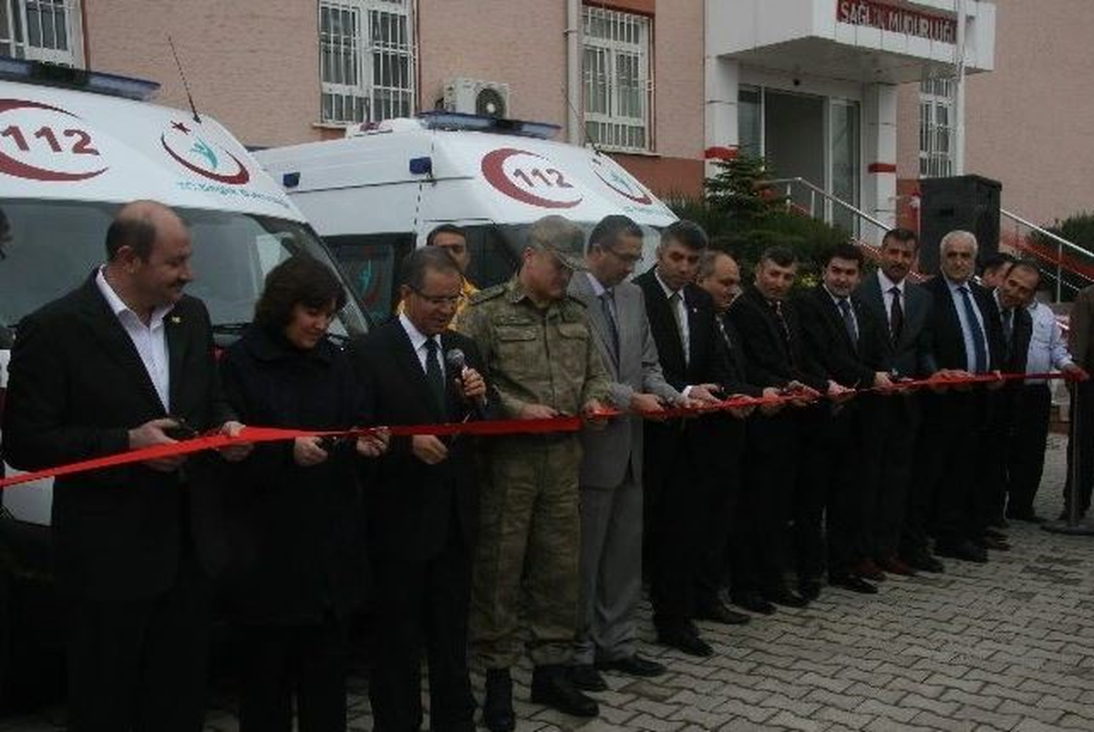 "Türkiye\'ye Sığınan Suriyelilerin Sayısı 90 Binin Üzerinde"