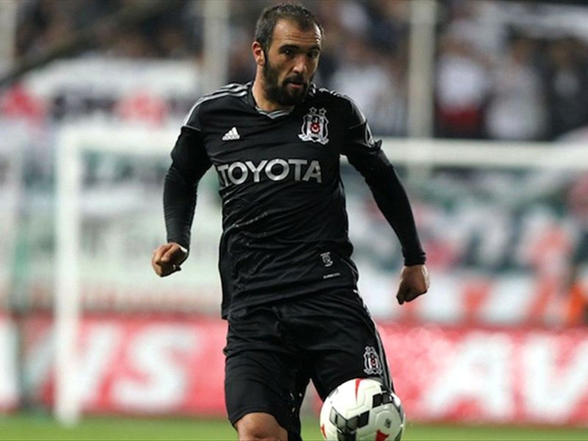 Beşiktaş 10 Kişi!