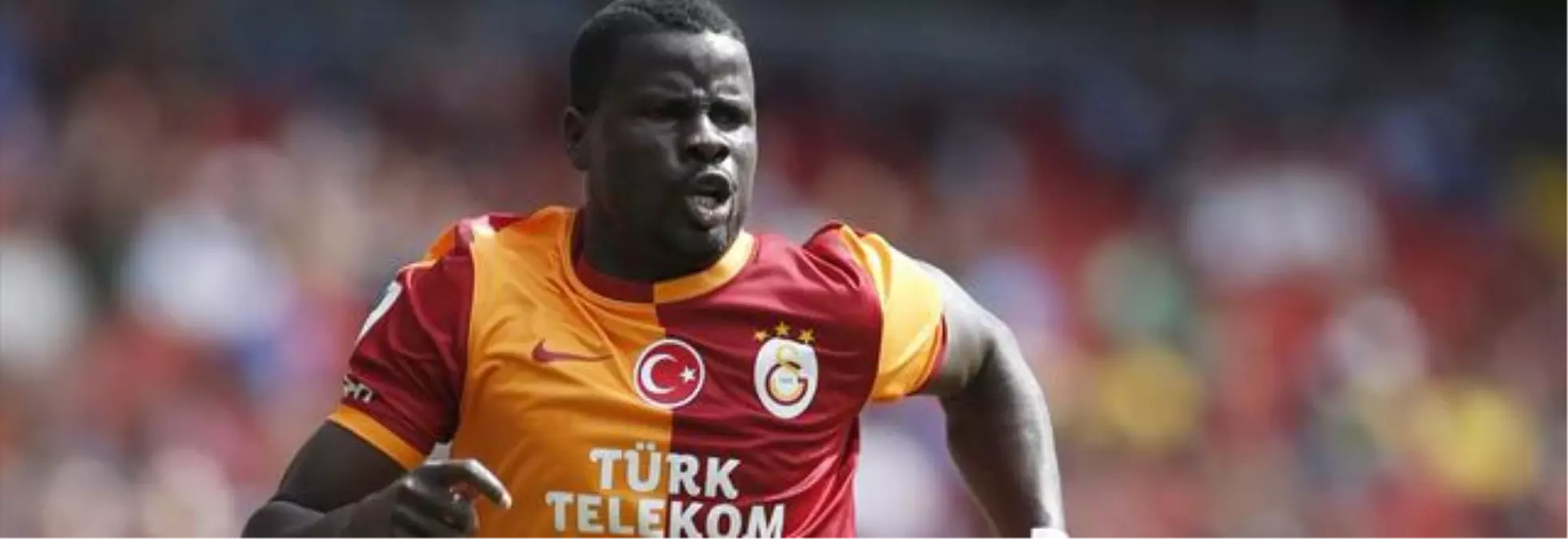 Emmanuel Eboue\'den Aziz Yıldırım\'a Salvo!