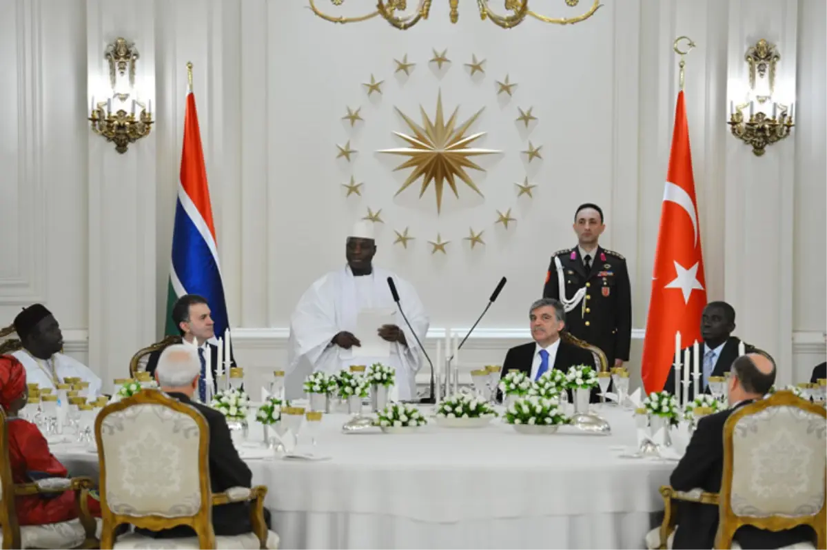 Gül, Gambiya Cumhurbaşkanı Jammeh Onuruna Yemek Verdi