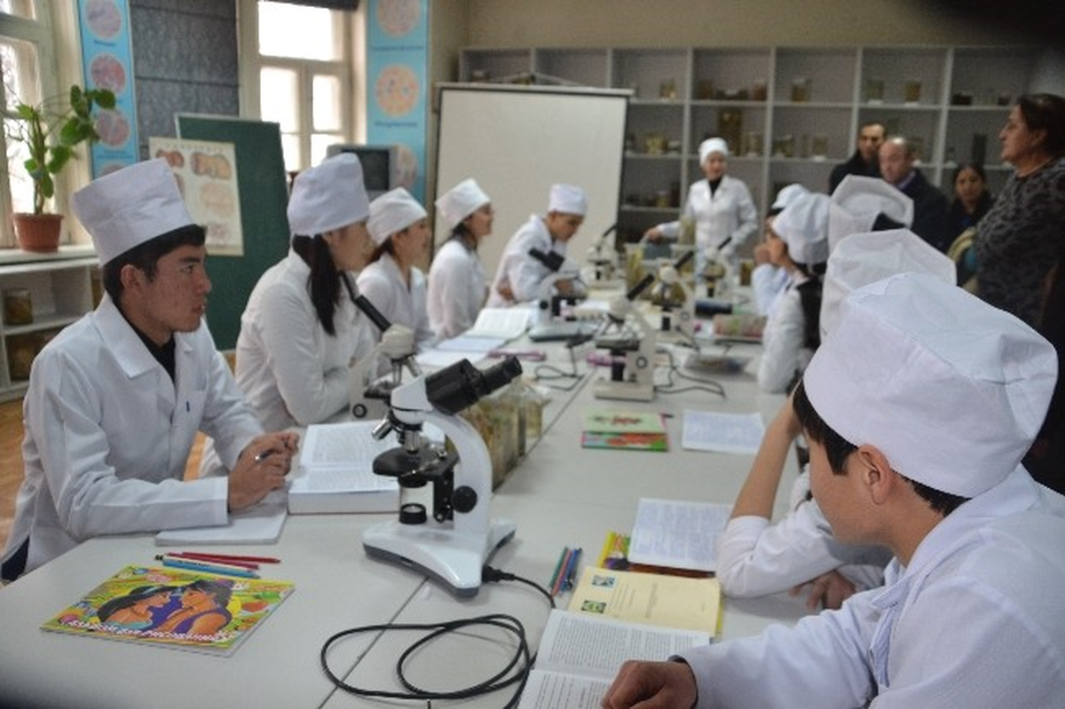 Kazakistan\'da \'Mesleki ve Teknik Eğitimde Eğiticilerin Eğitimi\'ne Devam Ediliyor