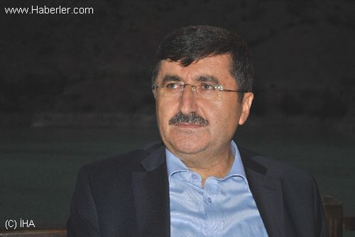 Vali Öz\'den İş Adamlarına Ziyaret