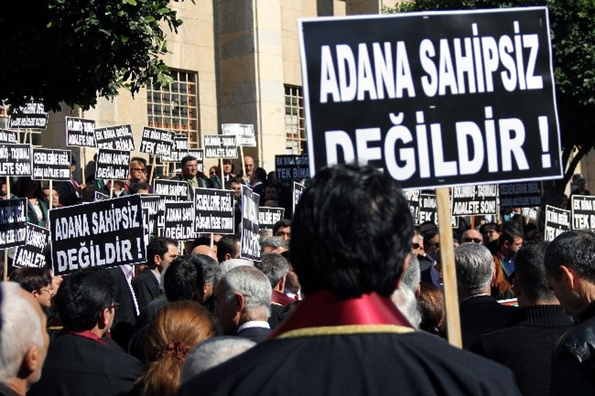 Avukatlardan Yeni Adliye Binası Eylemi