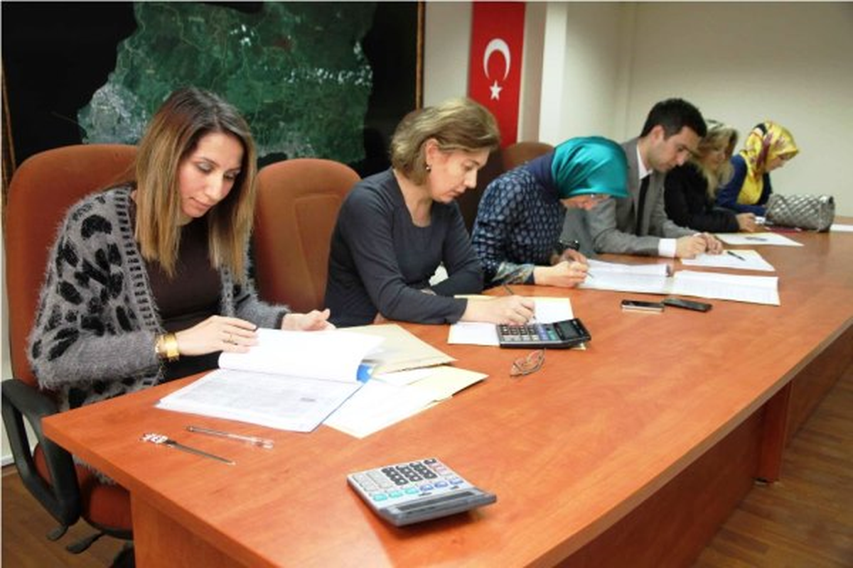 Başiskele\'ye Spor Salonunun İhalesi Yapıldı