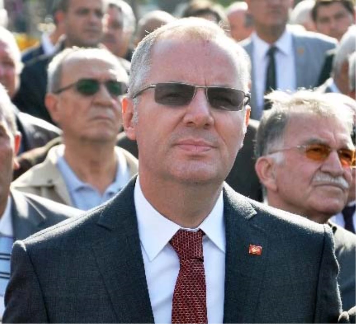 CHP\'li Vekil Turgut Dibek İstifasını Geri Çekti