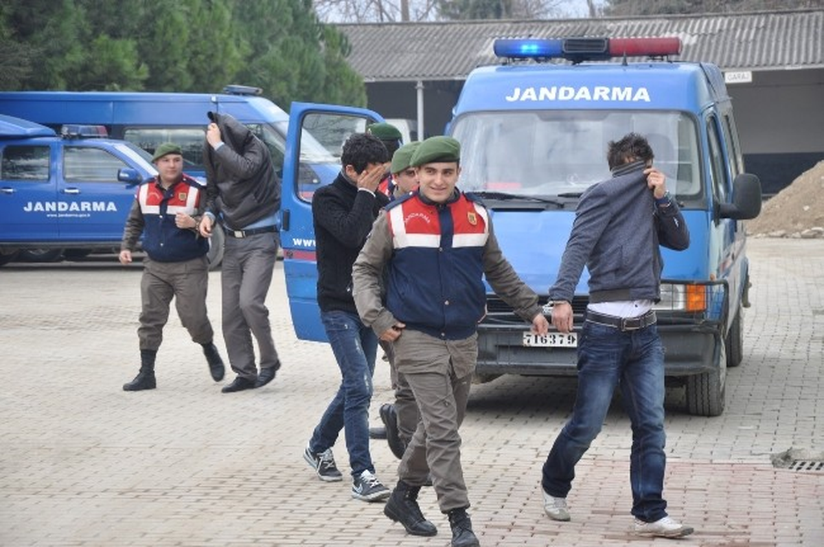 Engelliler Adına Kuzu Bile Toplayan Dolandırıcılara Jandarma Darbesi