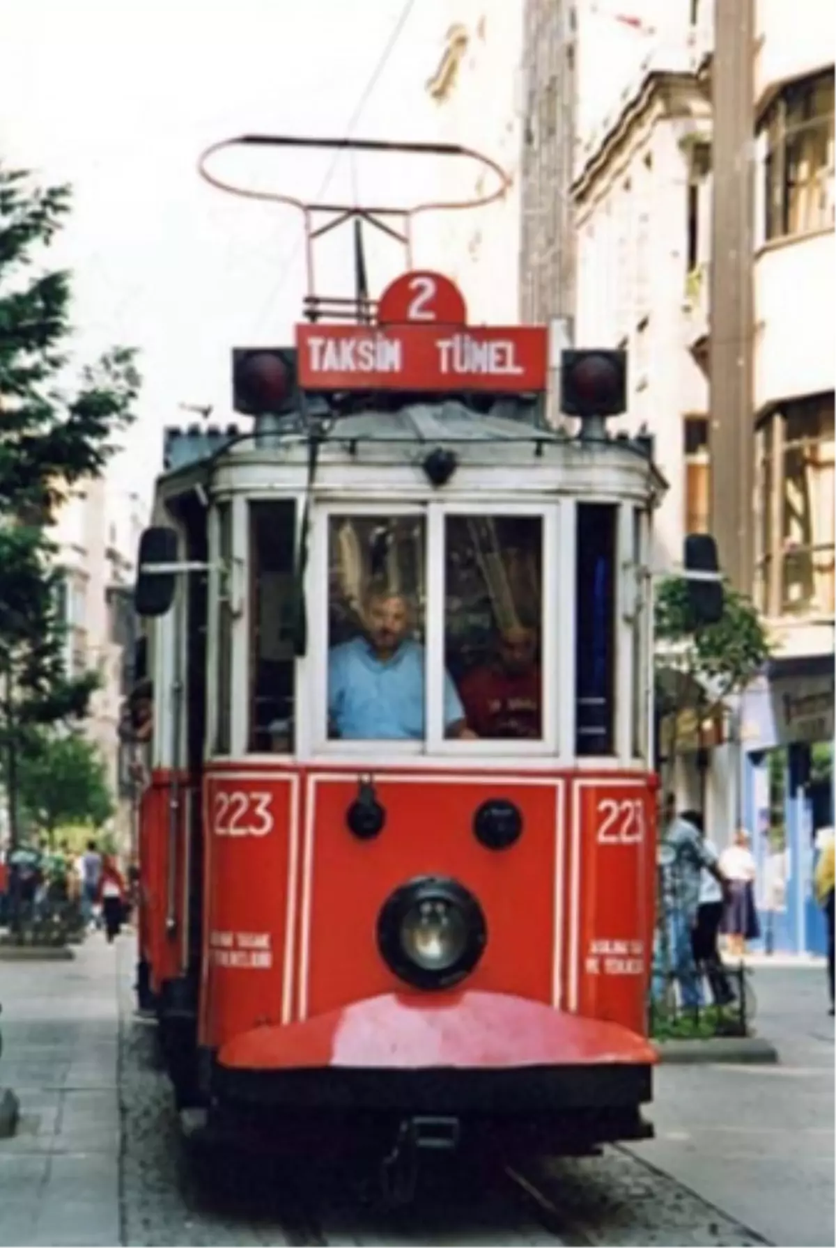 İstanbul Tramvayları 100 Yaşında