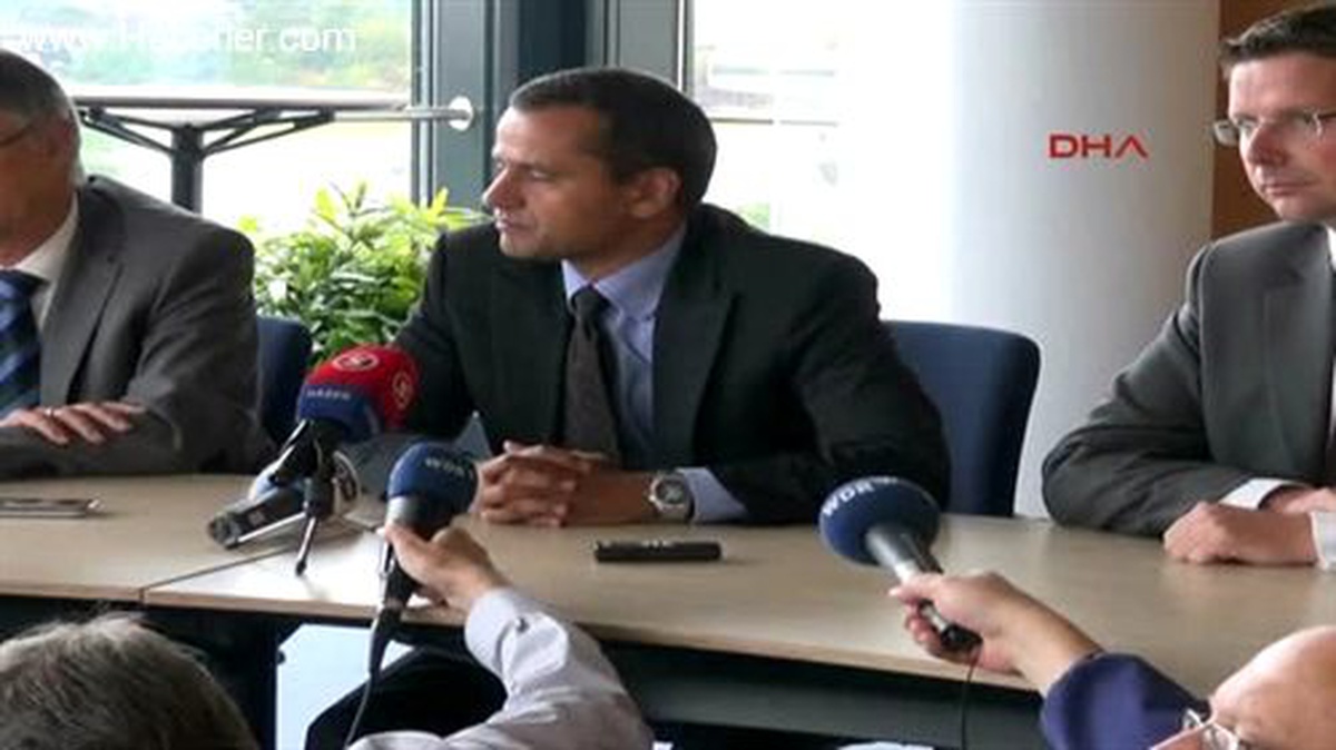 İstifa Eden Milletvekiline Çocuk Pornografisi Suçlaması