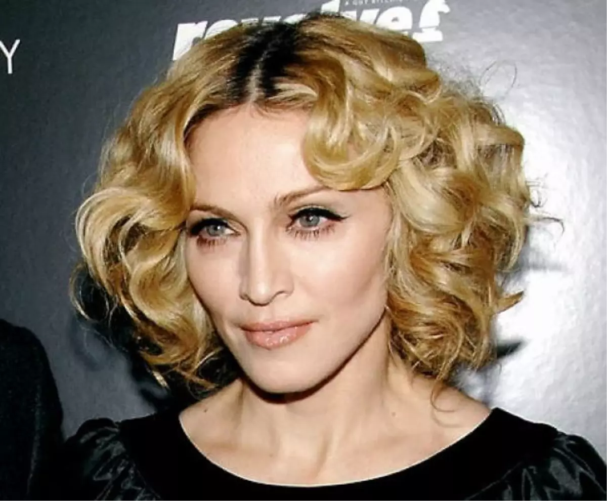 Madonna, Kendisine Ait 8. Spor Merkezini Toronto\'da Açtı