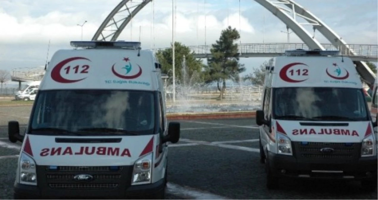 Sivas\'ta 6 İlçeye Ambulans Takviyesi