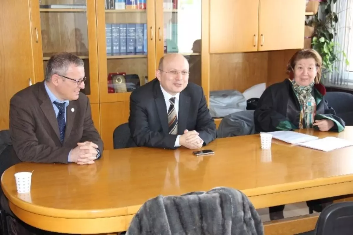 AK Parti Bartın Adayı Kalay Baro Başkanlığını Ziyaret Etti