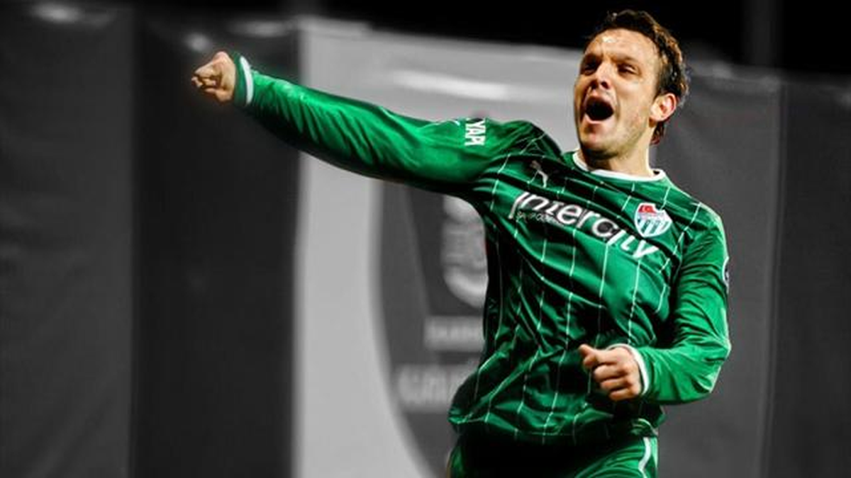 Bursaspor\'da Batalla Belirsizliği Sürüyor