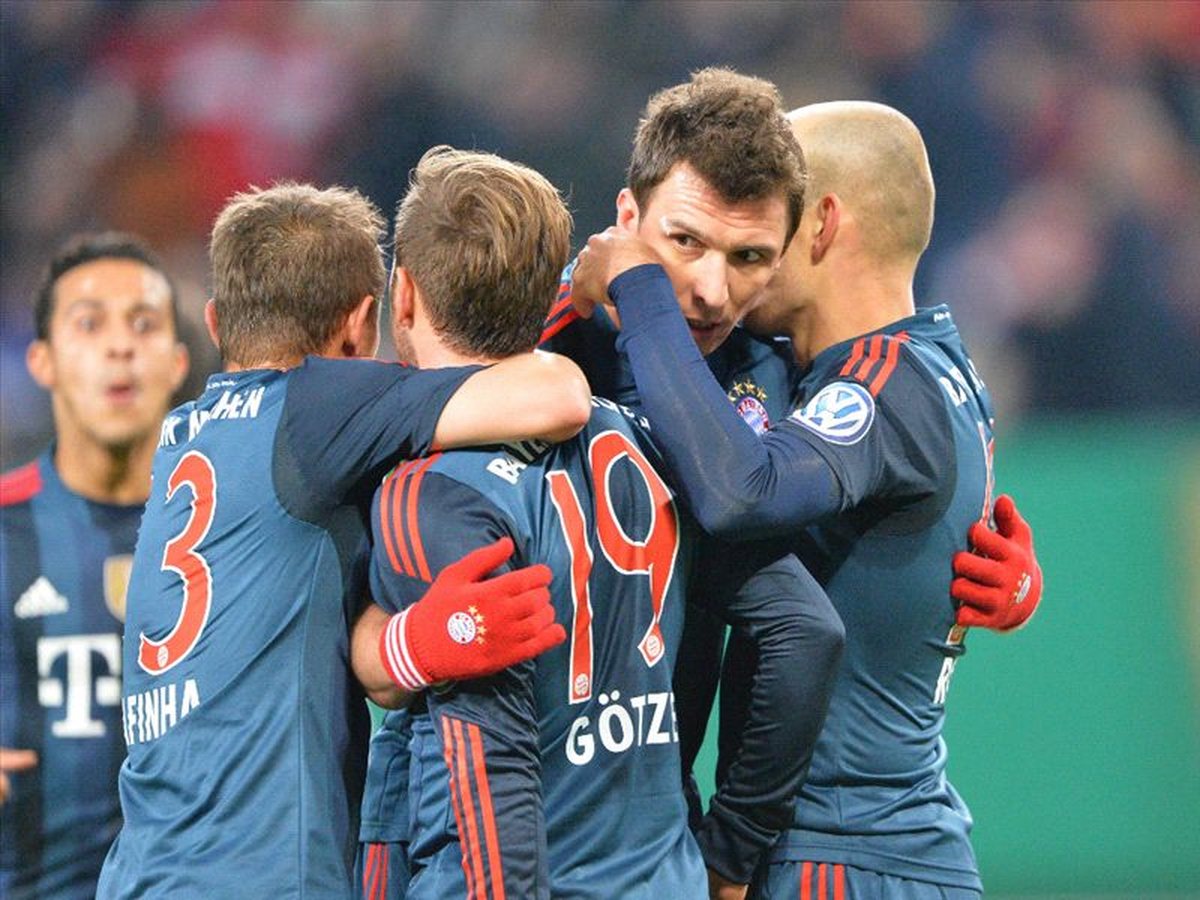 Bayern Mandzukic\'le Rahat: 5-0