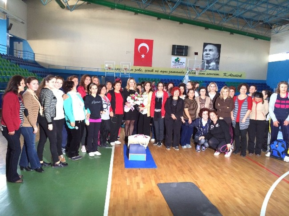 Kadem\'den Kemik Erimesini Gündeme Taşıdı
