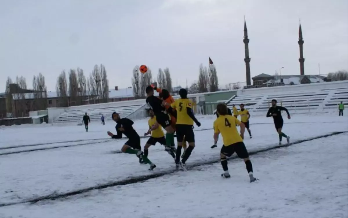 Karsspor Arhavi Spor Maçına Hazırlıklarını Sürdürüyor