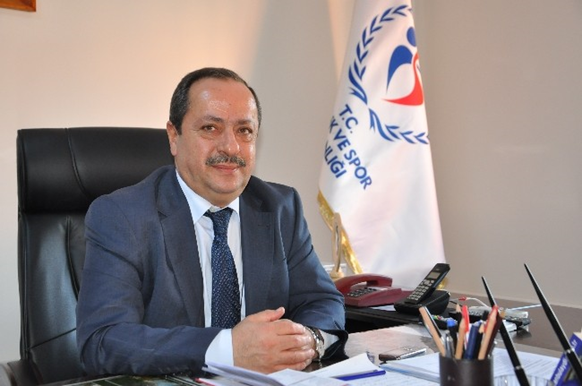 Kırklareli Gençlik Hizmetleri ve Spor İl Müdürü Özgüven: "Gençlik Merkezimizin Yapımı Tüm Hızıyla...