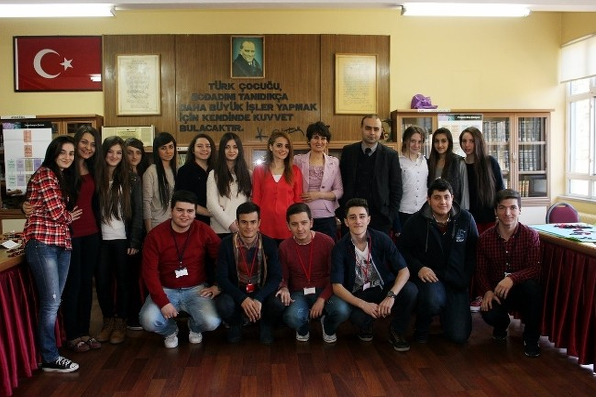 Trabzon\'da Lise Öğrencileri Şirket Kurdu