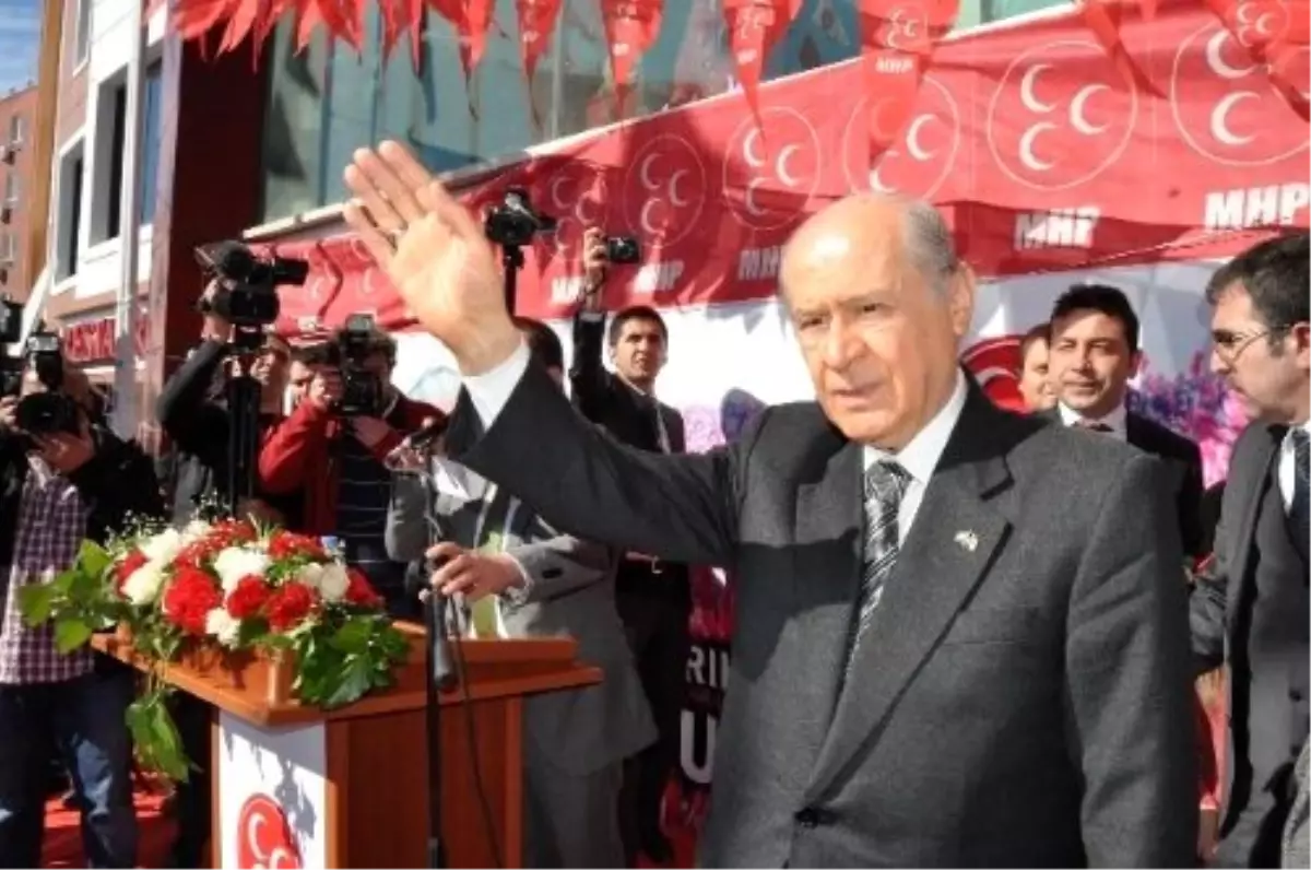 Devlet Bahçeli Kırıkkale\'de Halka Seslendi