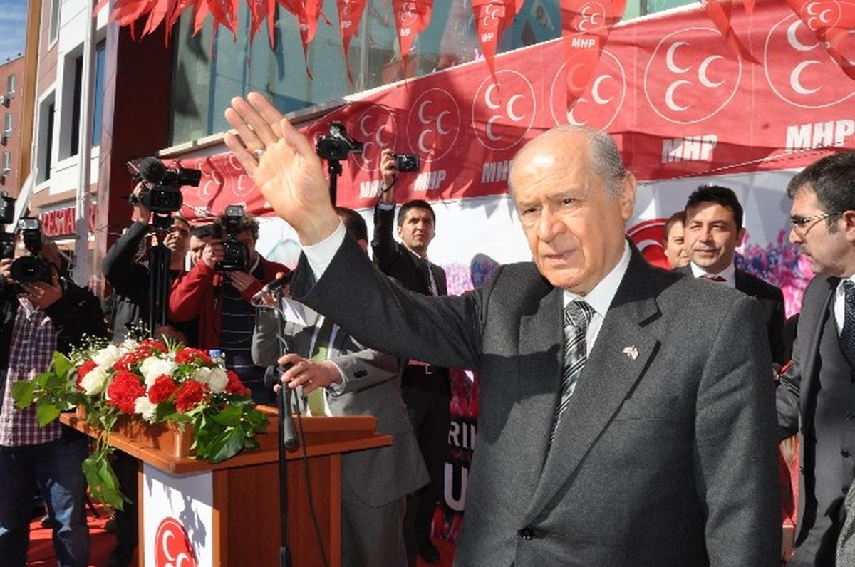 MHP Lideri Bahçeli\'den Fezleke Açıklaması