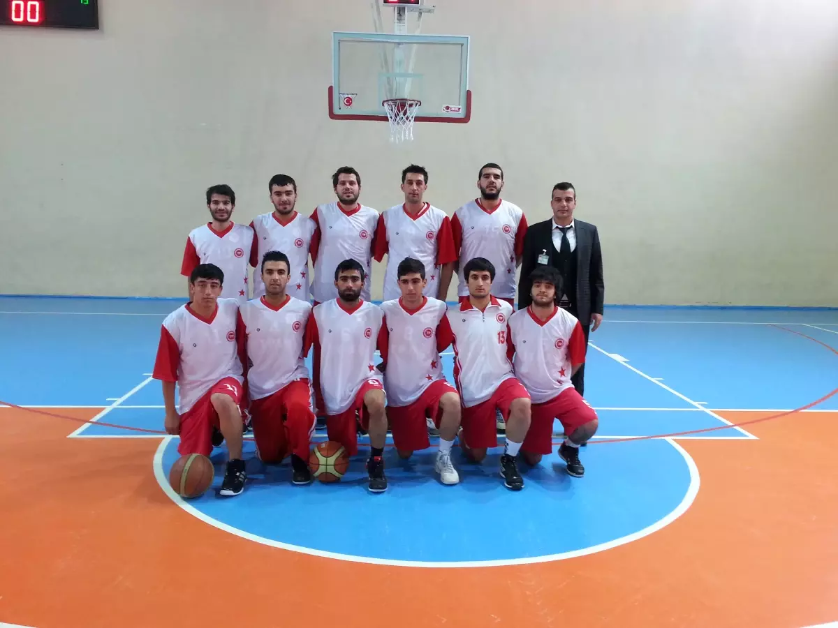 Petrolspor Basketbol Takımı Galip