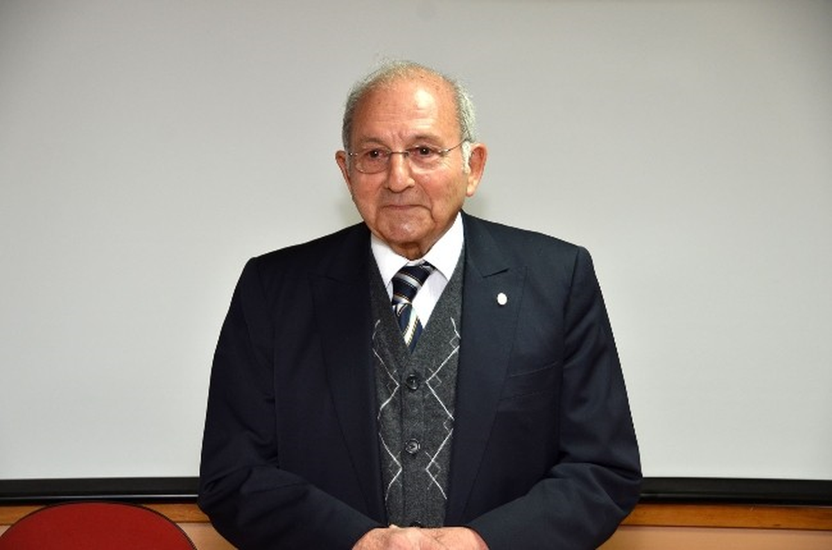 Prof. Aysan\'a Göre Türkiye Ekonomik Krizde