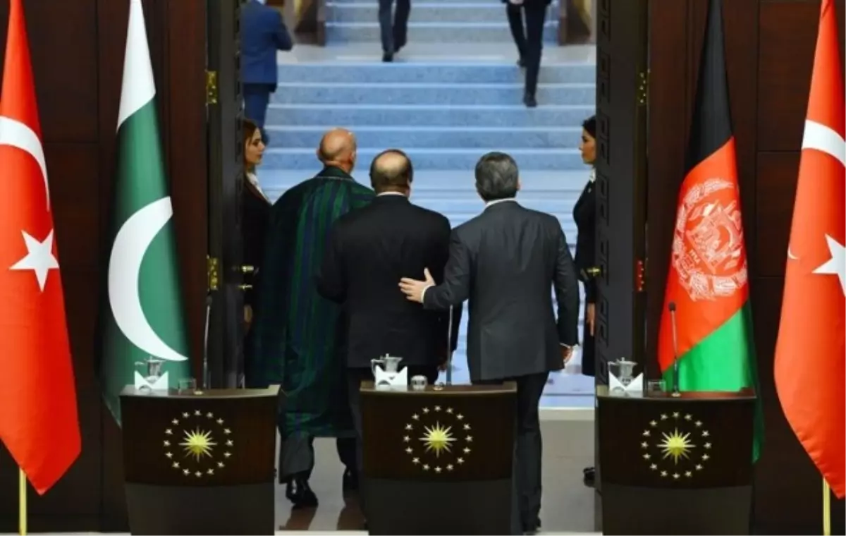 Türkiye-Afganistan-Pakistan Üçlü Zirvesi