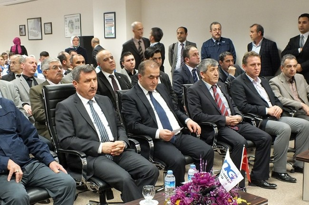 Vali Şerif Yılmaz: "Kütahya Hızla Sanayileşiyor"