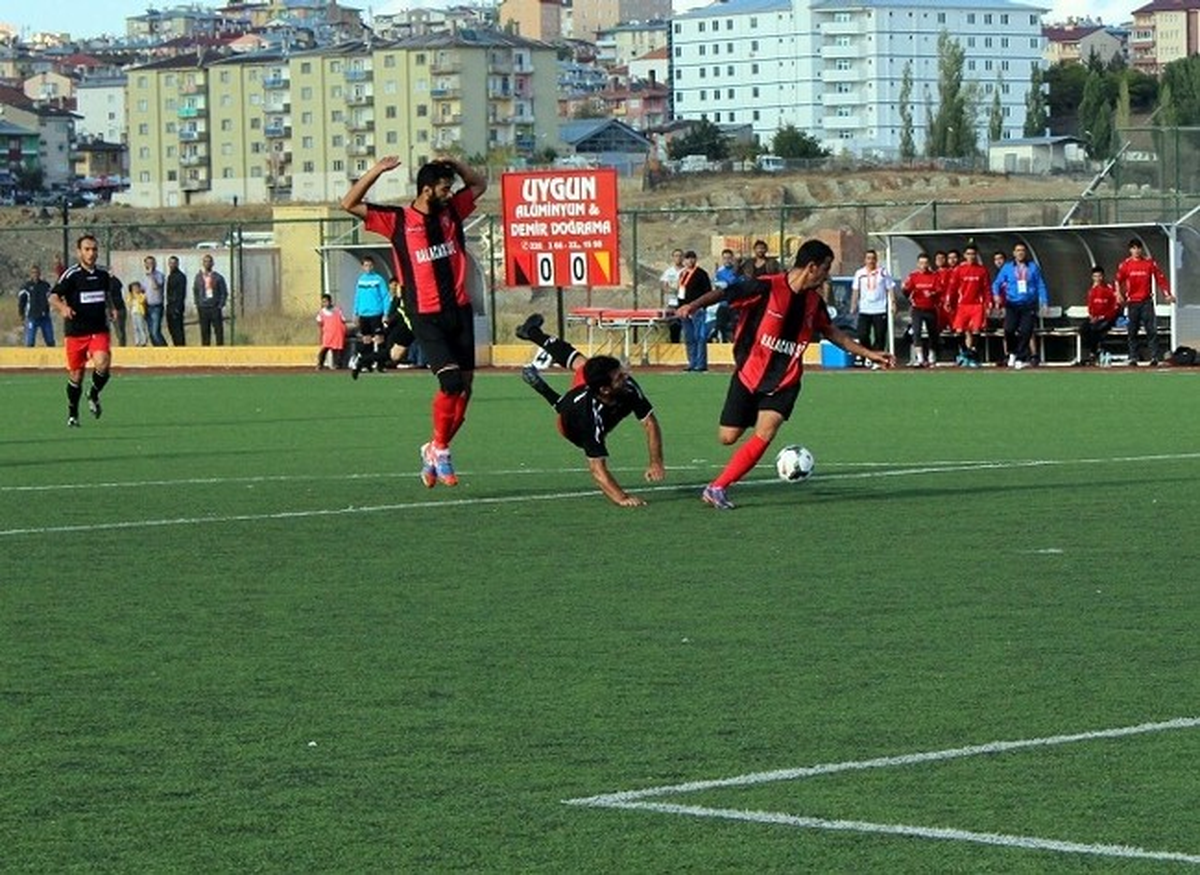 Yıldızeli Birlikspor Deplasmandan 3 Puan ile Döndü
