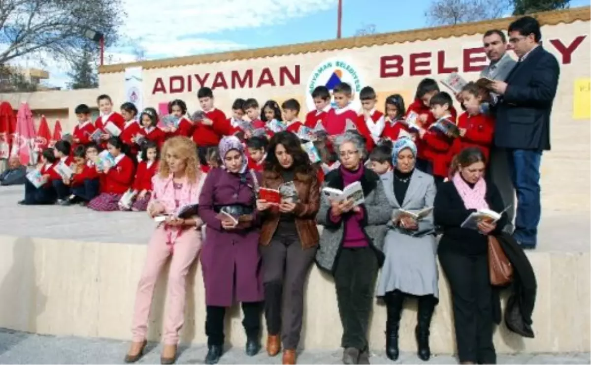 Adıyaman 14 Şubat\'ta 14 Dakika Kitap Okundu