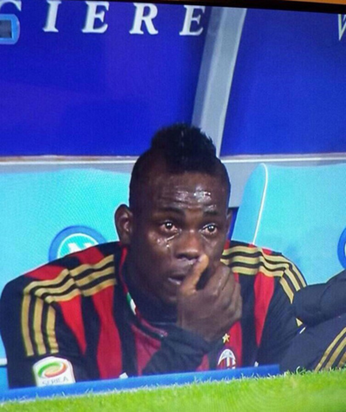 Diyarbakır Büyükşehir Belediyespor Balotelli\'ye Sahip Çıktı