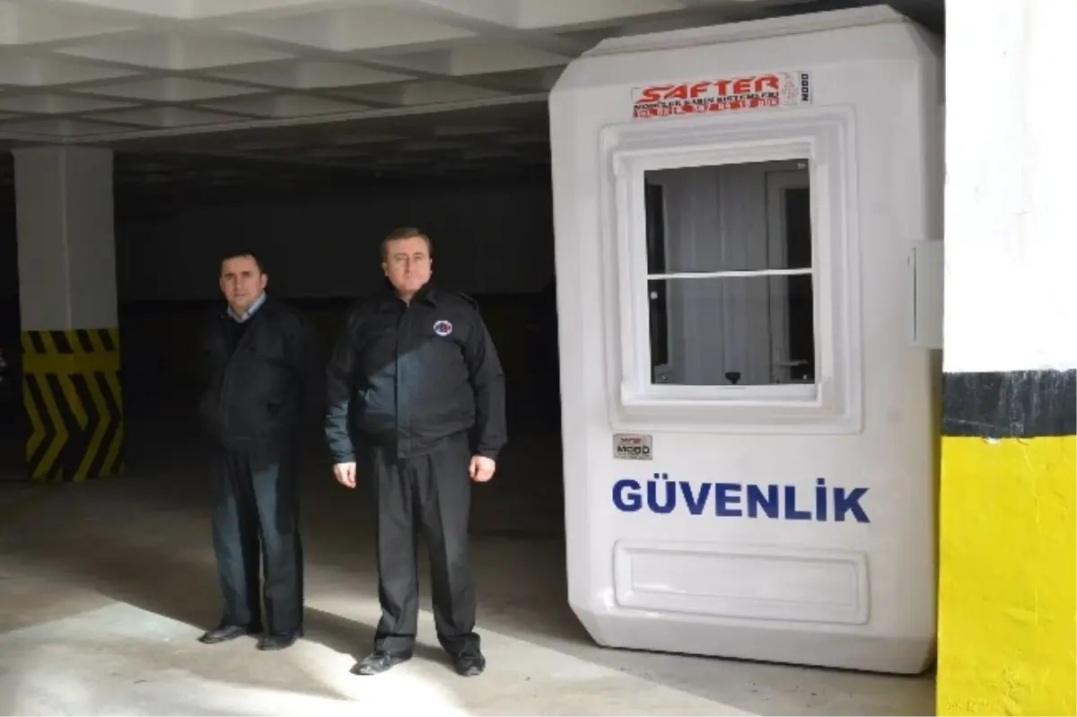 Çerkezköy\'de Kapalı Otopark Hizmete Açıldı