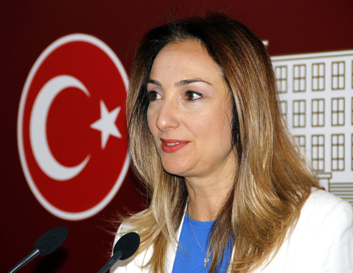 CHP\'li Nazlıaka: Kabataş\'taki Olay Provokasyonudur