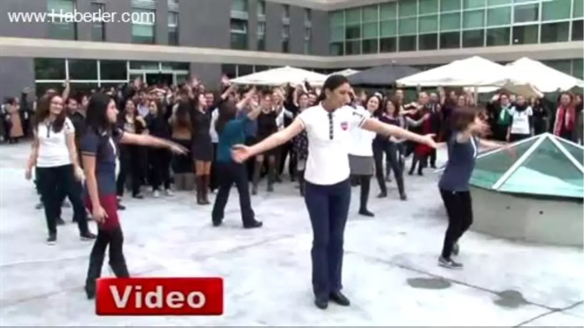 İstanbul Kemerburgaz Üniversitesi \'Adalet\' İçin Dans Etti