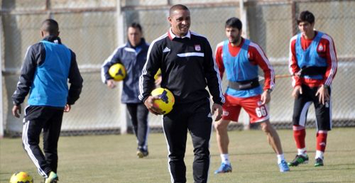 Sivasspor Çift Kale Maç Yaptı