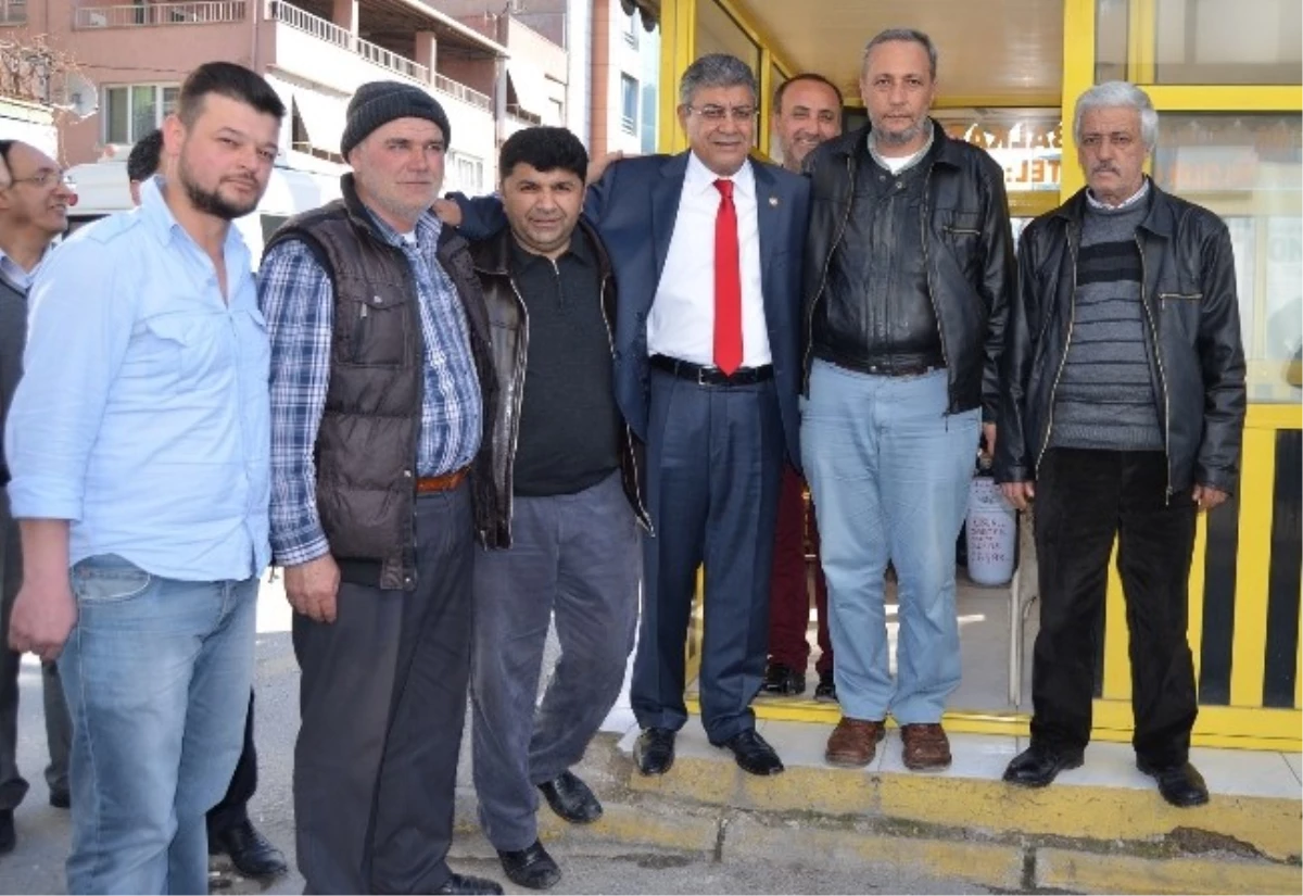 AK Parti Bornova Belediye Başkan Adayı İlhan Kaya Taksicileri Ziyaret Etti