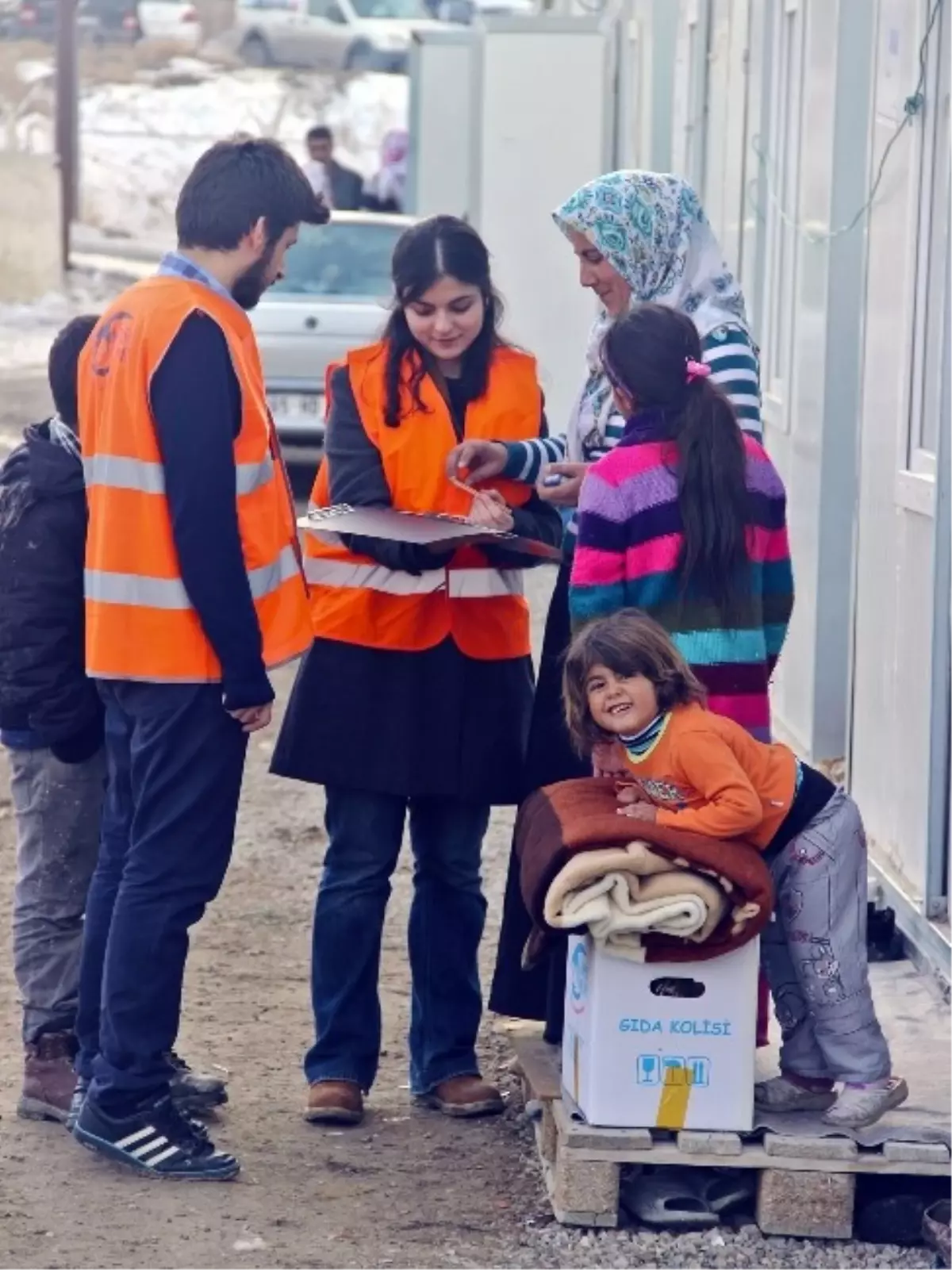 Altın Kalpli Gençler Bu Kez Uzaklarda Sevindirdi