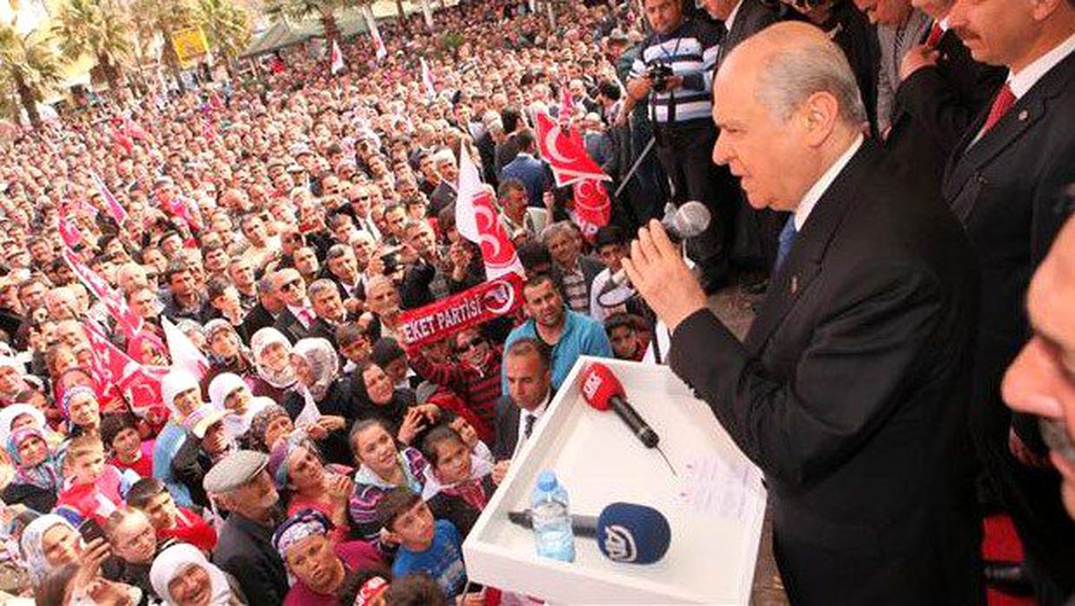 Bahçeli : "Bilal Oğlanı, Kendin Götür Başkomisere Teslim Et. O\'da Savcılara Götürsün Millet Görsün"