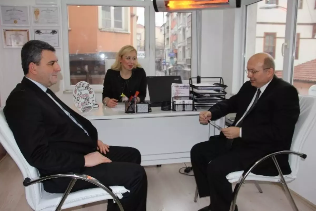 Başkan Adayı Kalay Estetik Merkezi Açılışına Katıldı