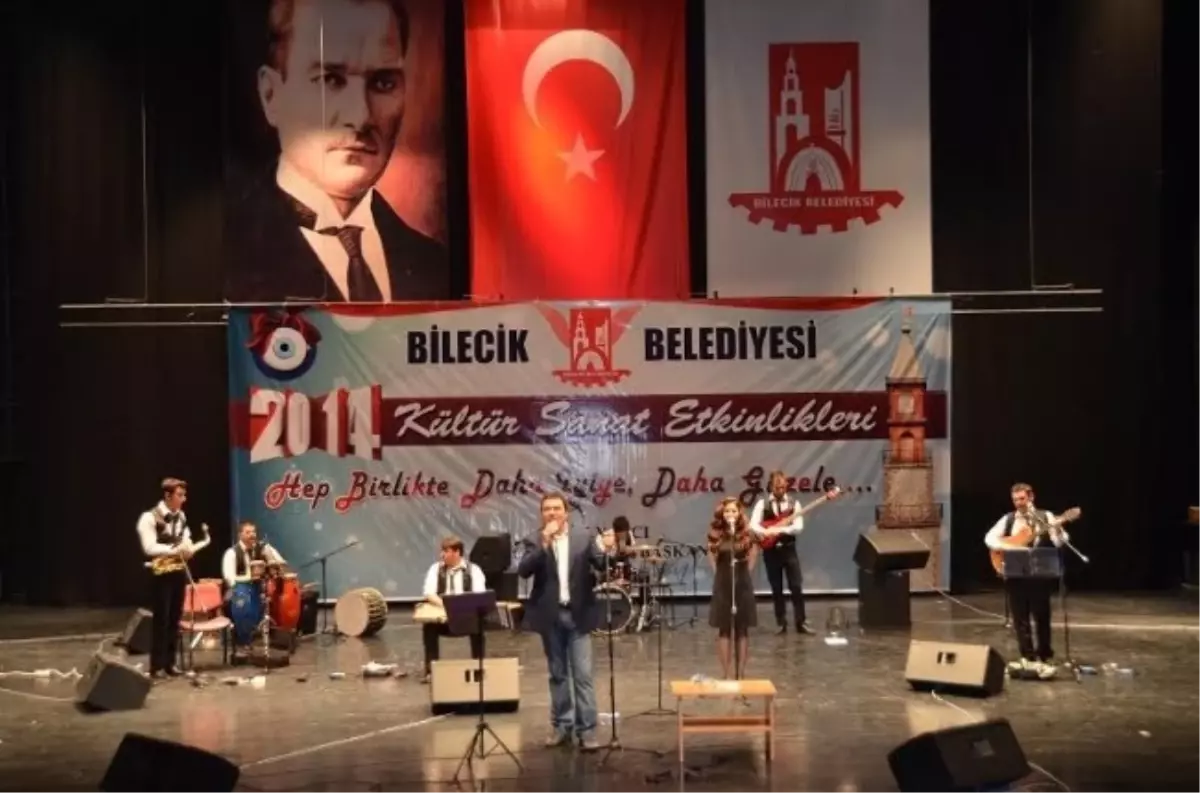 Bilecik\'te Mithat Körler Konseri