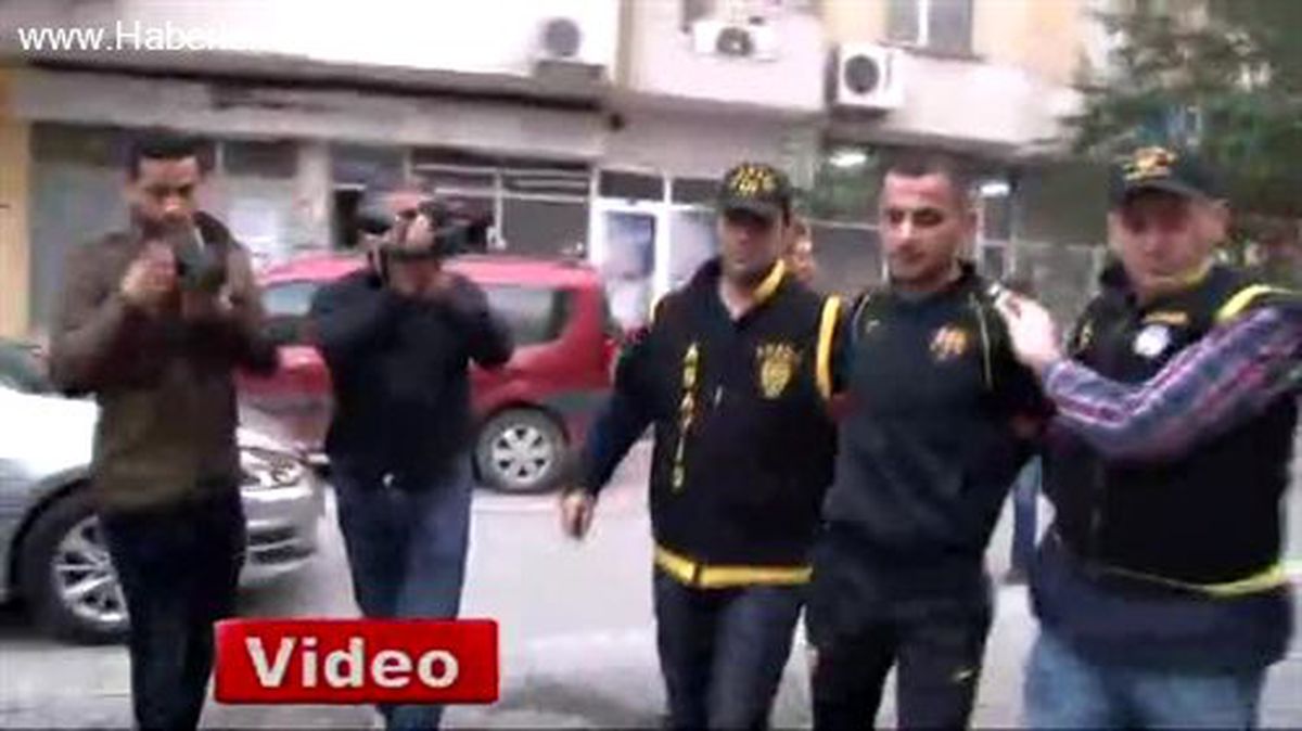 Çaldığı Para ile Ablasına Araba Aldı
