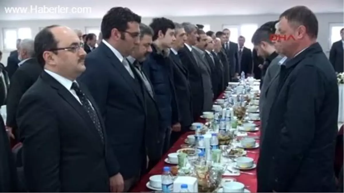 Ekonomi Bakanı Zeybekci, Meslek Lisesi Açtı