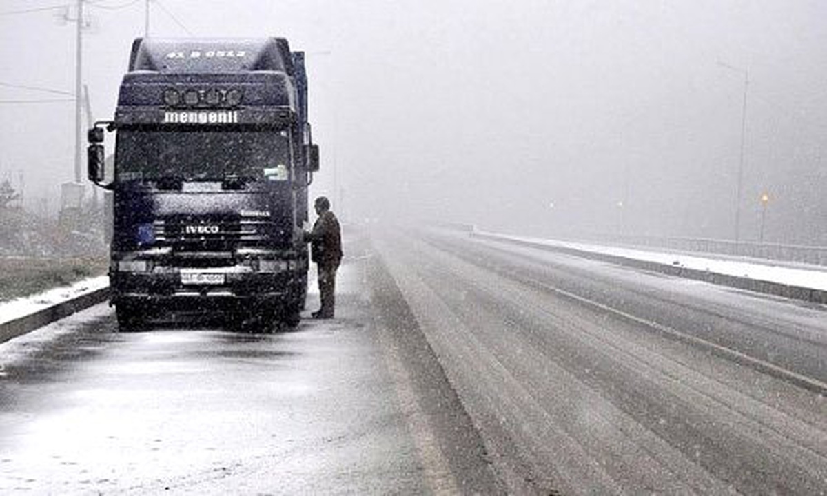 Erciyes\'te Kar Yağışı