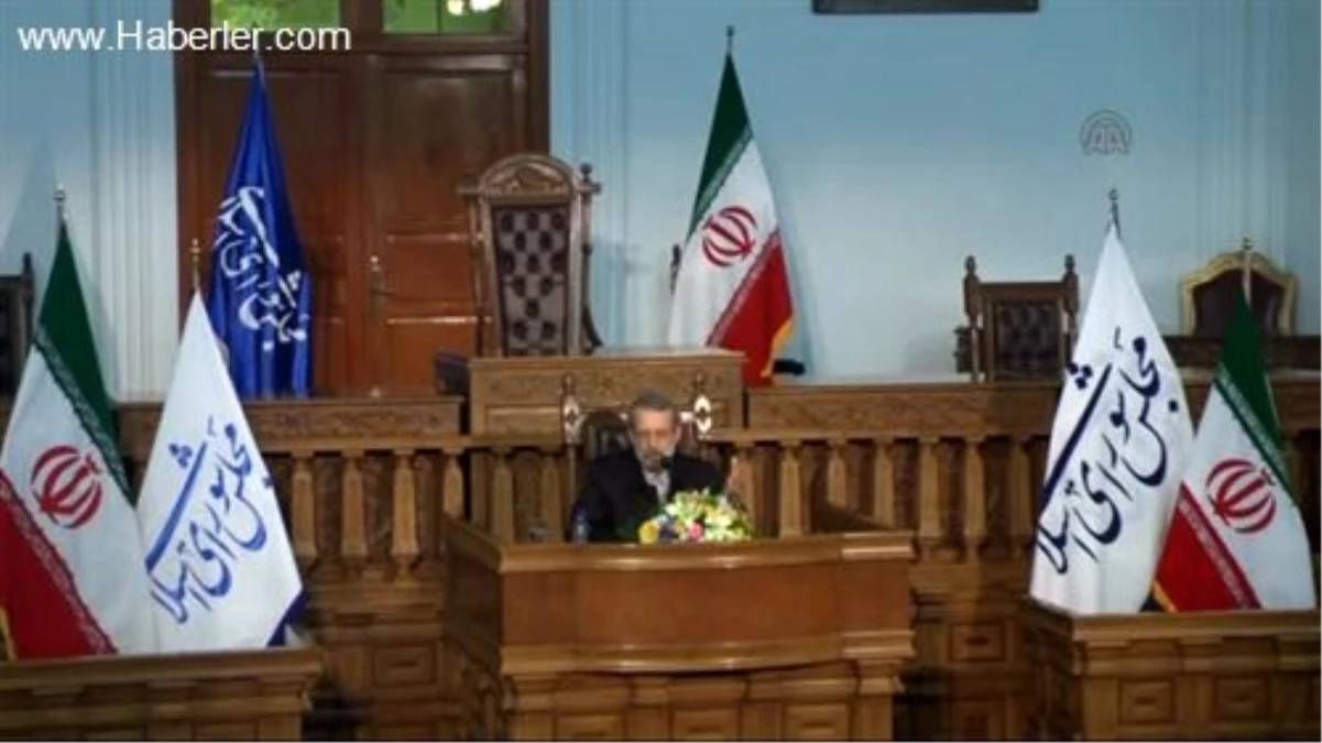 İran Meclis Başkanı Laricani, Soruları Yanıtladı